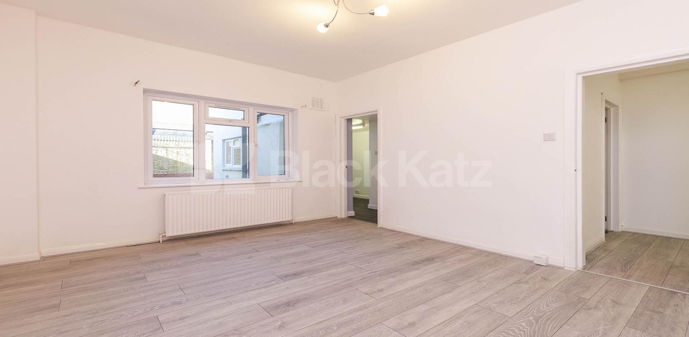 			Garden, 1 Bedroom, 1 bath, 1 reception Apartment			 Stamford Hill, Stoke Newington